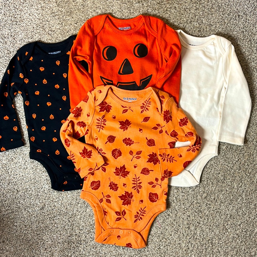 6-12 month onesies for fall!